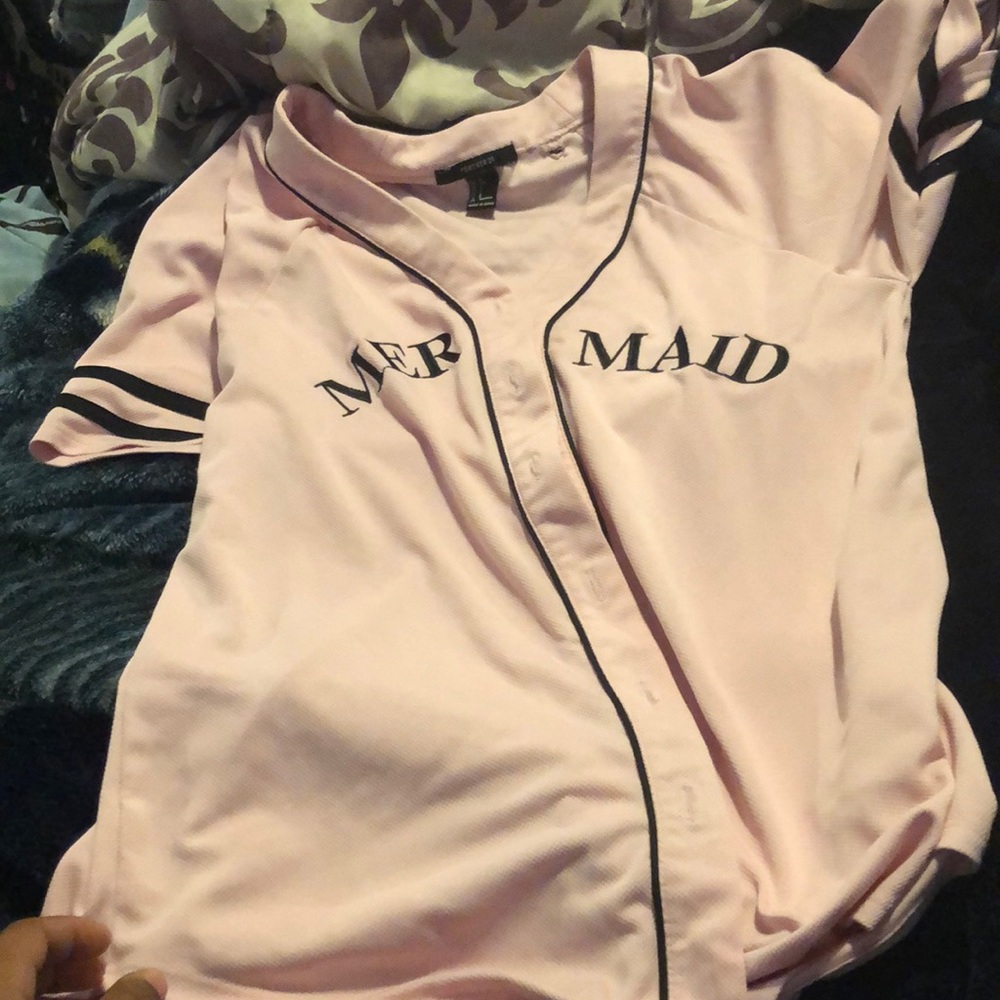 Pink jersey